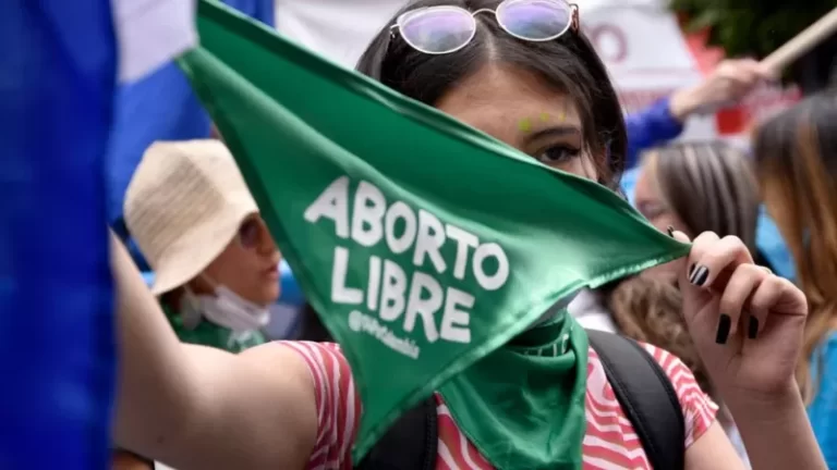 Aborto en Colombia: la Corte Constitucional lo despenaliza hasta la semana 24 de gestación